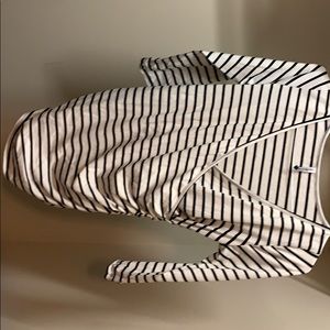 Maternity White and black quarter length